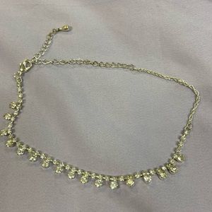 Elegant Choker Necklace with Rhinestones